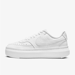 Nike court vision platform sneakers women’s size 7.5
